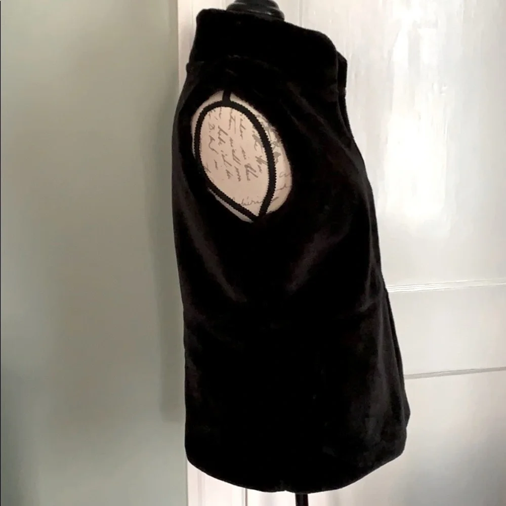 Talbots Plush Faux Fur Black Vest